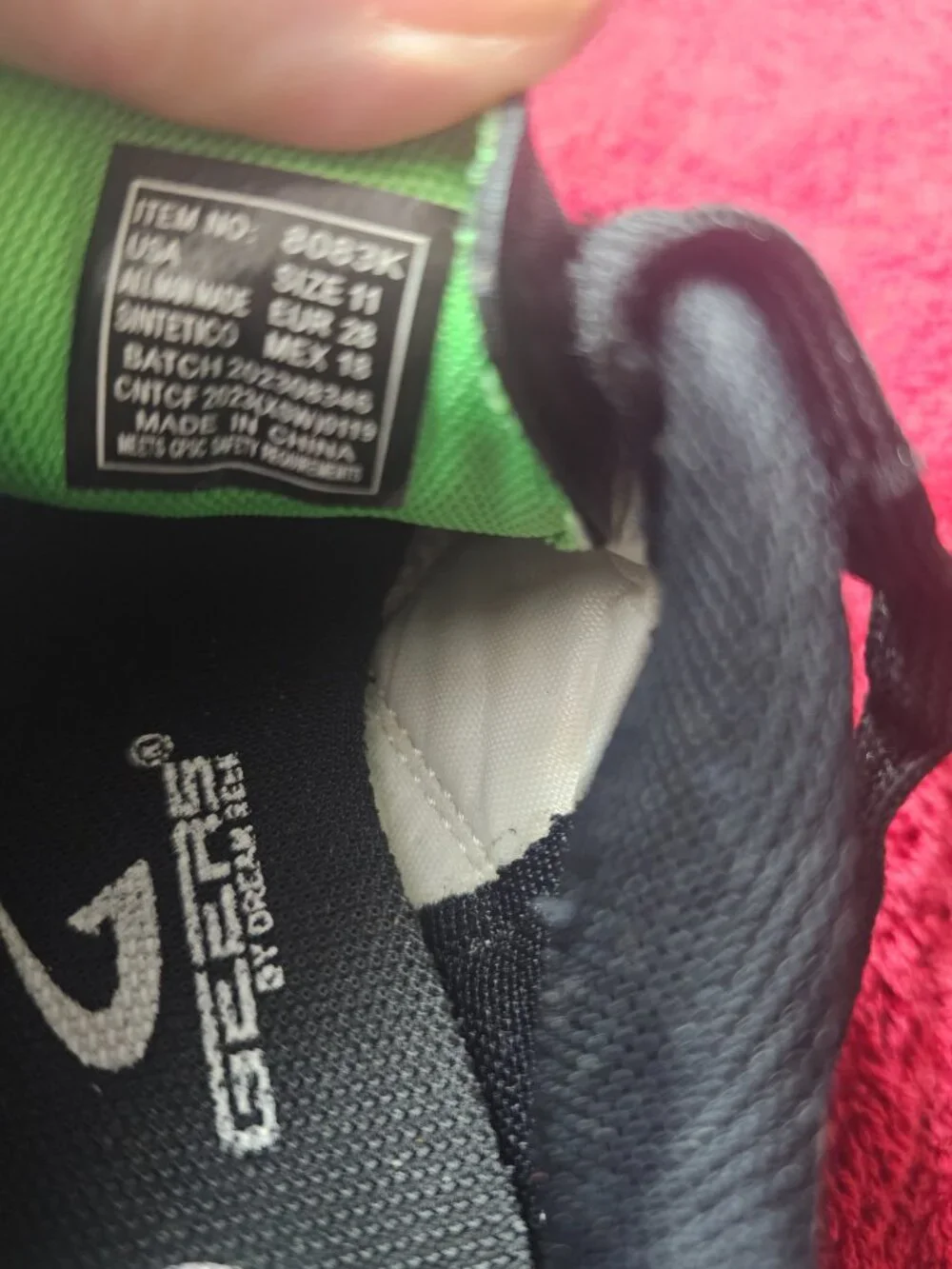 Geers Cleats - Boys Size 11 - Preowned
